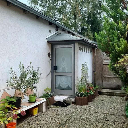 Der Koenigliche Innengarten, Frei Nach Diego Apartament Mülheim an der Ruhr